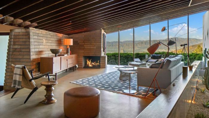 A Modern John Lautner-Designed Home in Los Angeles Lists for M